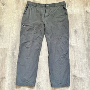 Simms Charcoal Cargo‎ outdoor Pants